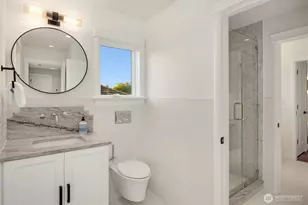 1915 35th Ave W, Seattle, WA 98199 - Photo 23