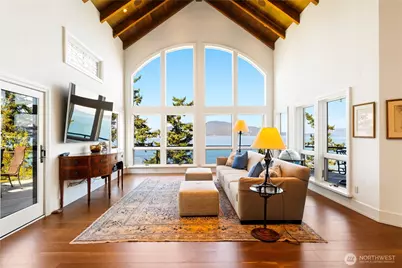 4002 Oakes Avenue, Anacortes, WA 98221 - Photo 13