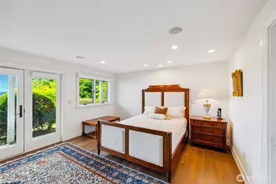 4002 Oakes Avenue, Anacortes, WA 98221 - Photo 29