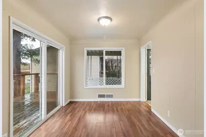 2502 N Lafayette Avenue, Bremerton, WA 98312 - Photo 15