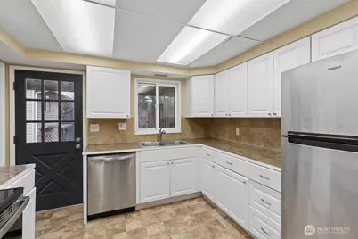 2502 N Lafayette Avenue, Bremerton, WA 98312 - Photo 7