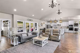 19727 Skyridge Rd, Mount Vernon, WA 98274 - Photo 9