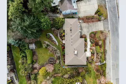 18502 Normandy Terrace SW, Normandy Park, WA 98166 - Photo 31