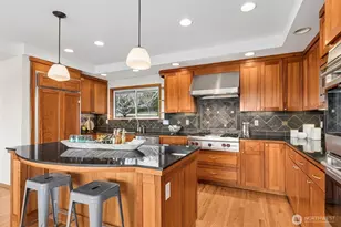 18502 Normandy Terrace SW, Normandy Park, WA 98166 - Photo 7