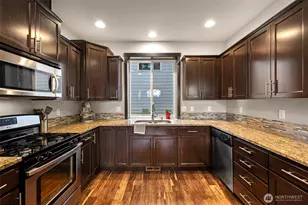 1205 N 16th St, Mount Vernon, WA 98273 - Photo 9