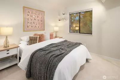 10621 NE 133rd Place, Kirkland, WA 98034 - Photo 19