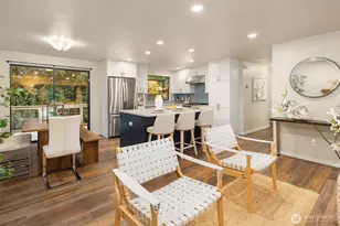 10621 NE 133rd Pl, Kirkland, WA 98034 - Photo 7