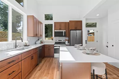 2905 Cedarwood Avenue, Bellingham, WA 98225 - Photo 9