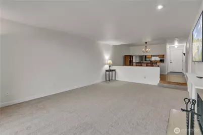 2253 Gilman Drive W #105, Seattle, WA 98119 - Photo 23