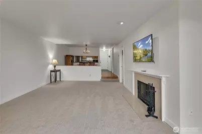 2253 Gilman Drive W #105, Seattle, WA 98119 - Photo 21