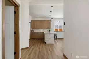 900 NW Shire St, Oak Harbor, WA 98277 - Photo 29