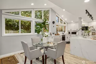 2516 Medina Cir, Medina, WA 98039 - Photo 13