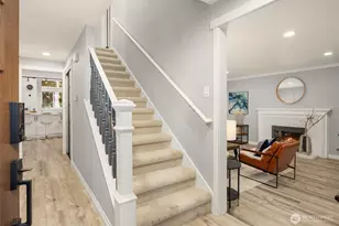 2516 Medina Cir, Medina, WA 98039 - Photo 3