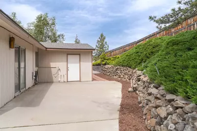 624 Daniels Drive NE, East Wenatchee, WA 98802 - Photo 21
