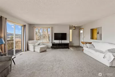 624 Daniels Drive NE, East Wenatchee, WA 98802 - Photo 5