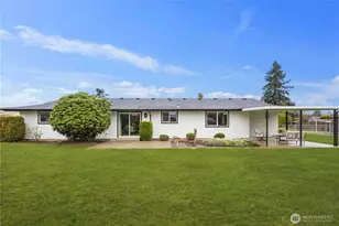 811 16th St NW, Puyallup, WA 98371 - Photo 37