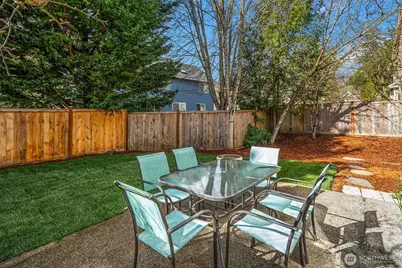 2232 250th Place SE, Sammamish, WA 98075 - Photo 7