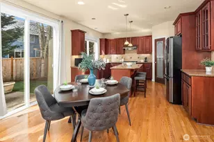 2232 250th Pl SE, Sammamish, WA 98075 - Photo 3