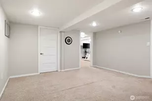 724 S Summit Ave, Bremerton, WA 98312 - Photo 35