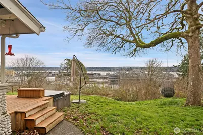 724 S Summit Avenue, Bremerton, WA 98312 - Photo 7