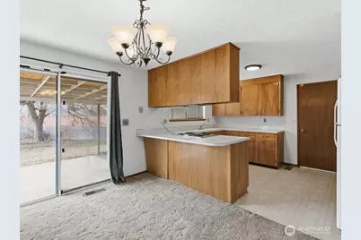 702 West Ridge Drive, Omak, WA 98841 - Photo 7