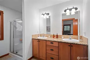 903 Diamond Ln, Lynden, WA 98264 - Photo 15
