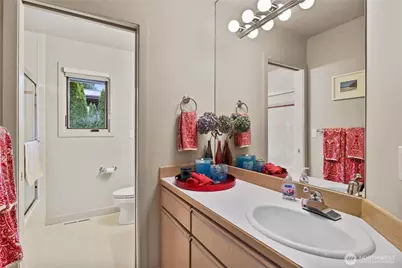 10535 NE 53rd Street, Kirkland, WA 98033 - Photo 29