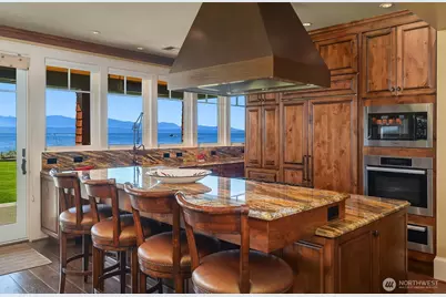 5844 Mutiny Bay Road, Freeland, WA 98249 - Photo 13