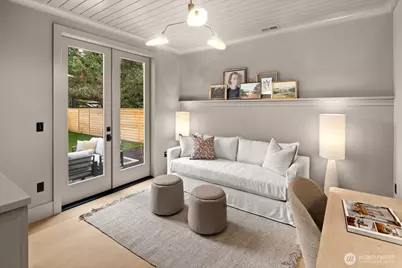 8221 22nd Avenue NE, Seattle, WA 98115 - Photo 17