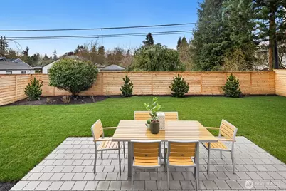8221 22nd Avenue NE, Seattle, WA 98115 - Photo 35