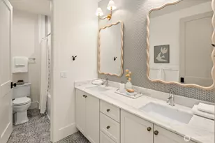 8221 22nd Ave NE, Seattle, WA 98115 - Photo 29