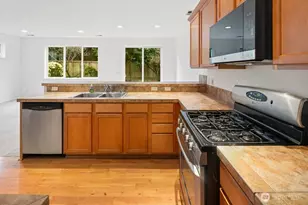 9522 25th Dr SE, Everett, WA 98208 - Photo 7