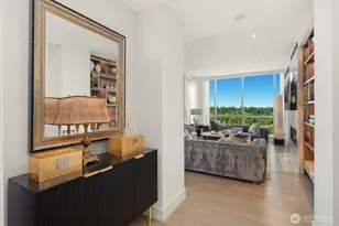 10650 NE 9th Pl, Bellevue, WA 98004 - Photo 3