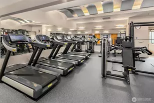 10650 NE 9th Pl, Bellevue, WA 98004 - Photo 39