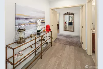 10650 NE 9th Place #2524, Bellevue, WA 98004 - Photo 19