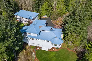 8651 Turners Bay Pl, Anacortes, WA 98221 - Photo 3