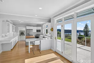 8651 Turners Bay Pl, Anacortes, WA 98221 - Photo 13