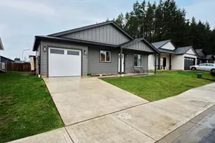 1015 Peach Rd, Winlock, WA 98596 - Photo 1