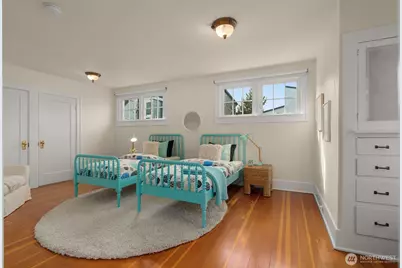 5241 16th Avenue NE, Seattle, WA 98105 - Photo 19