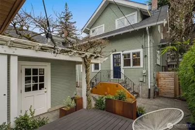 5241 16th Avenue NE, Seattle, WA 98105 - Photo 29