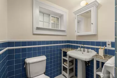 5241 16th Avenue NE, Seattle, WA 98105 - Photo 27