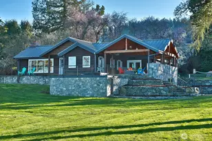 689 Kellogg Ln, Oak Harbor, WA 98277 - Photo 7