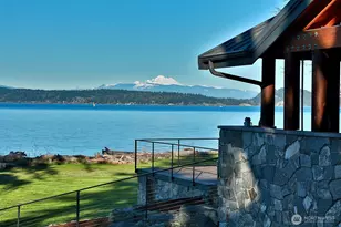 689 Kellogg Ln, Oak Harbor, WA 98277 - Photo 3