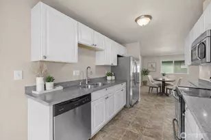 24619 12th Ave S, Des Moines, WA 98198 - Photo 15