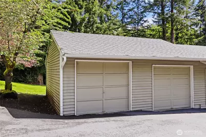 9009 Avondale Road NE #M226, Redmond, WA 98052 - Photo 21