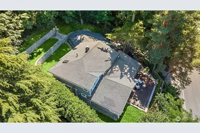 5610 W Mercer Way, Mercer Island, WA 98040 - Photo 35