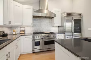 5610 W Mercer Way, Mercer Island, WA 98040 - Photo 11
