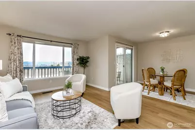 112 19th Avenue SE #3, Puyallup, WA 98372 - Photo 5