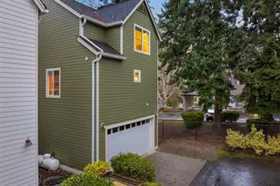 300 Wyatt Way NE, Bainbridge Island, WA 98110 - Photo 29