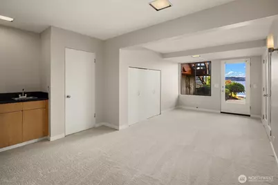 1621 10th Street W, Kirkland, WA 98033 - Photo 25